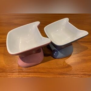 Cat-Shaped Pink and Blue Ceramic Cat Feeding Bowls